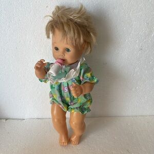 Vintage Y2K 2001 cititoy baby doll blonde
sleepy eyes romper bottle potty train